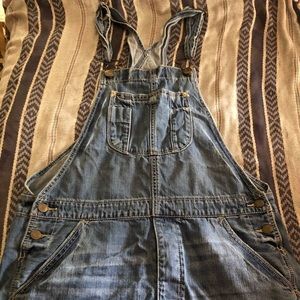 American Eagle overalls - shorts